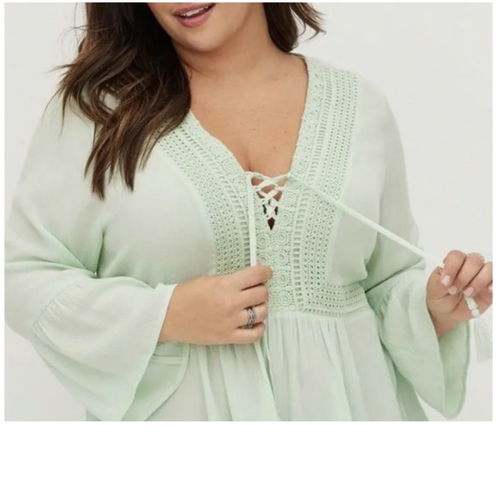 Torrid blouse - Picture 2 of 10